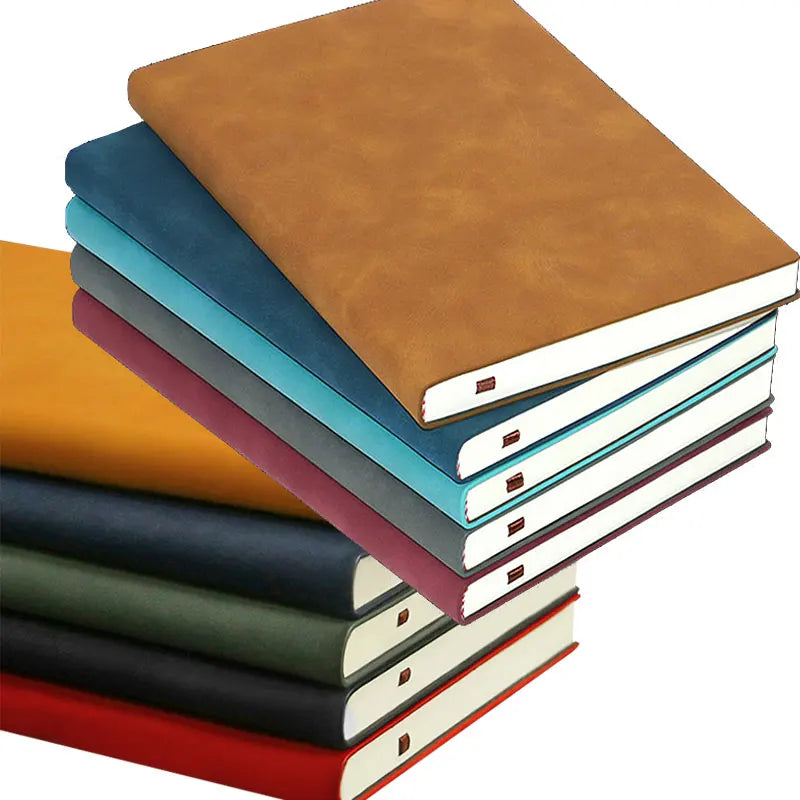 Minimalist Leather Notebook – A5 / A6 Journal with 160–240 Pages